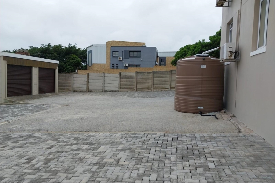 To Let commercial Property for Rent in Newton Park Eastern Cape